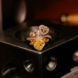 Toi-et-Moi Canary Diamond Gold Ring