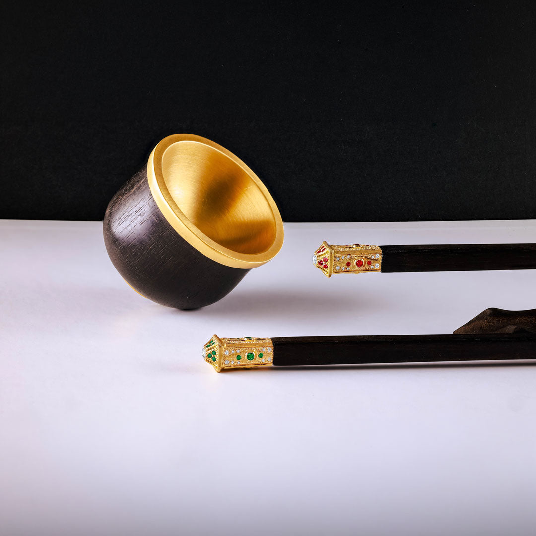 Ebony Wood & Yellow Gold Chopstick Set