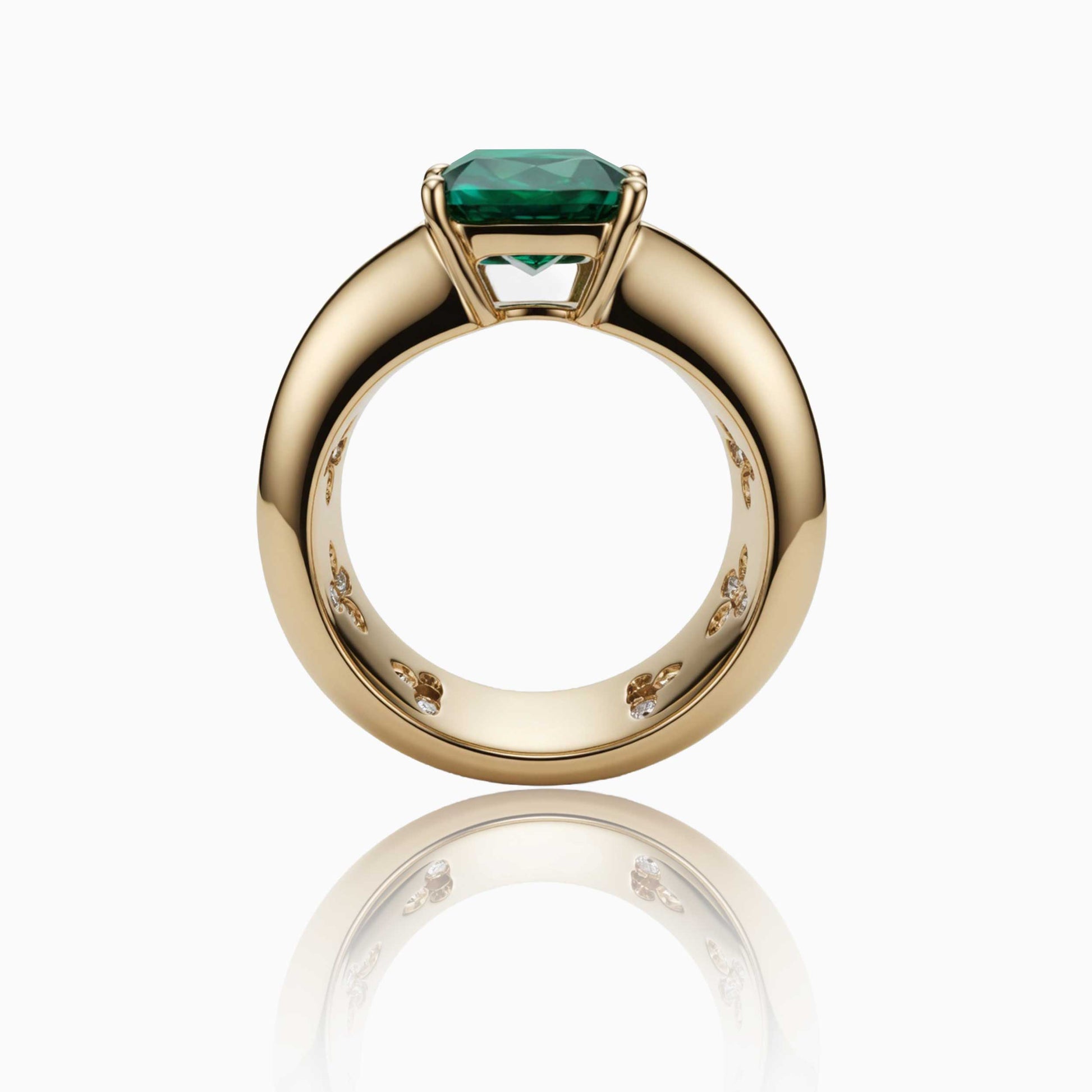 Green Tourmaline Yellow Gold Ring