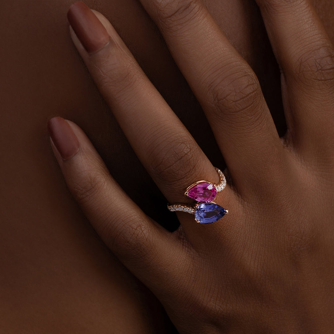 Toi et Moi Pink & Blue Sapphire Rose Gold Ring