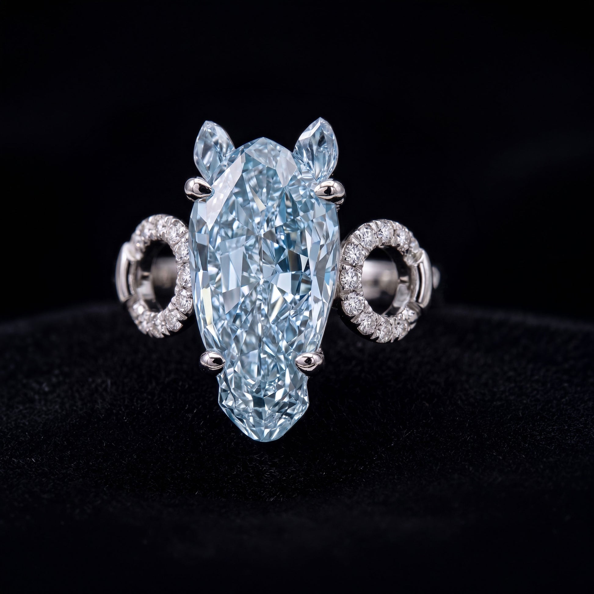 3 carat Equestrian Horse Blue Diamond White Gold Ring with Horseshoe | Robin Woolard
