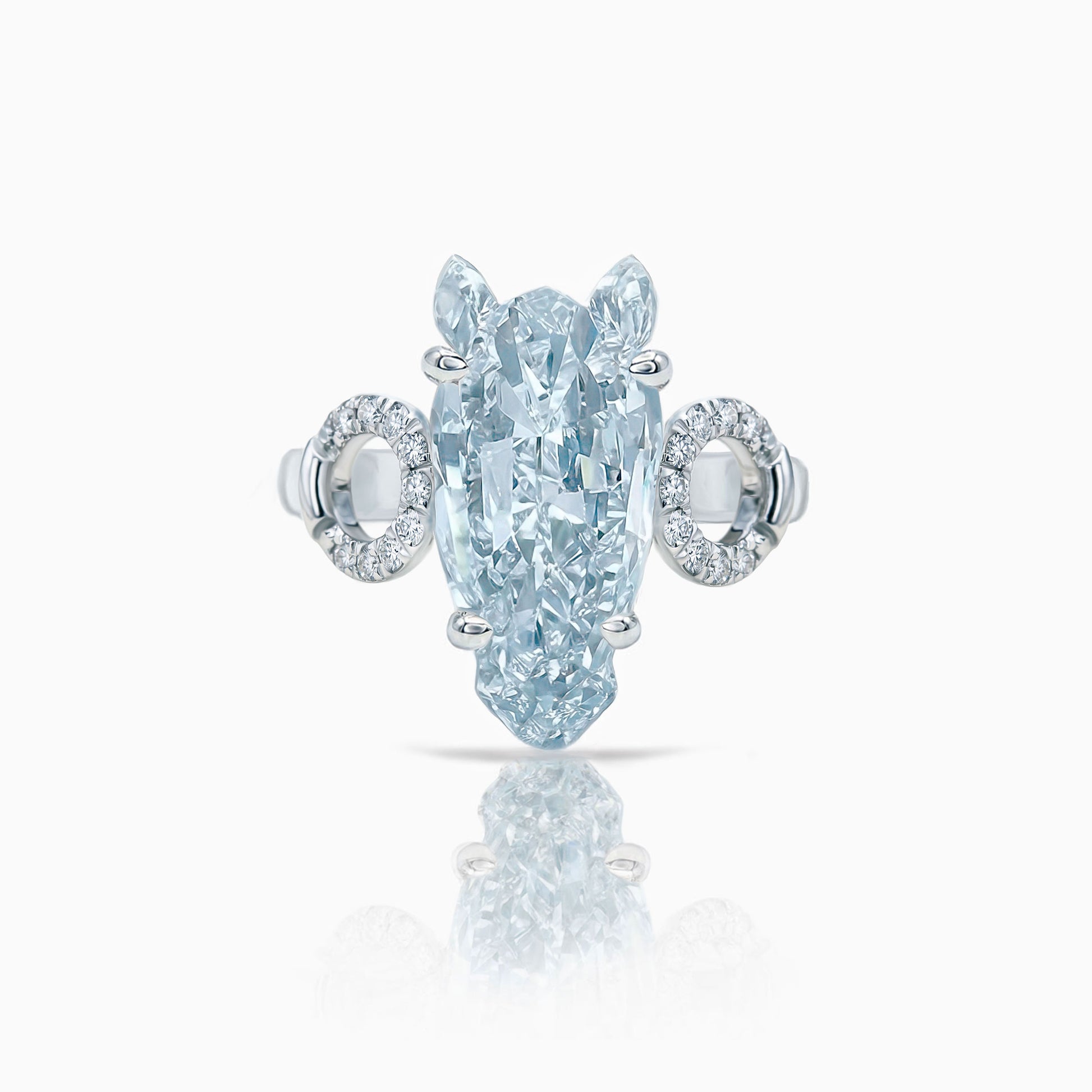 3 carat Equestrian Horse Blue Diamond White Gold Ring with Horseshoe | Robin Woolard