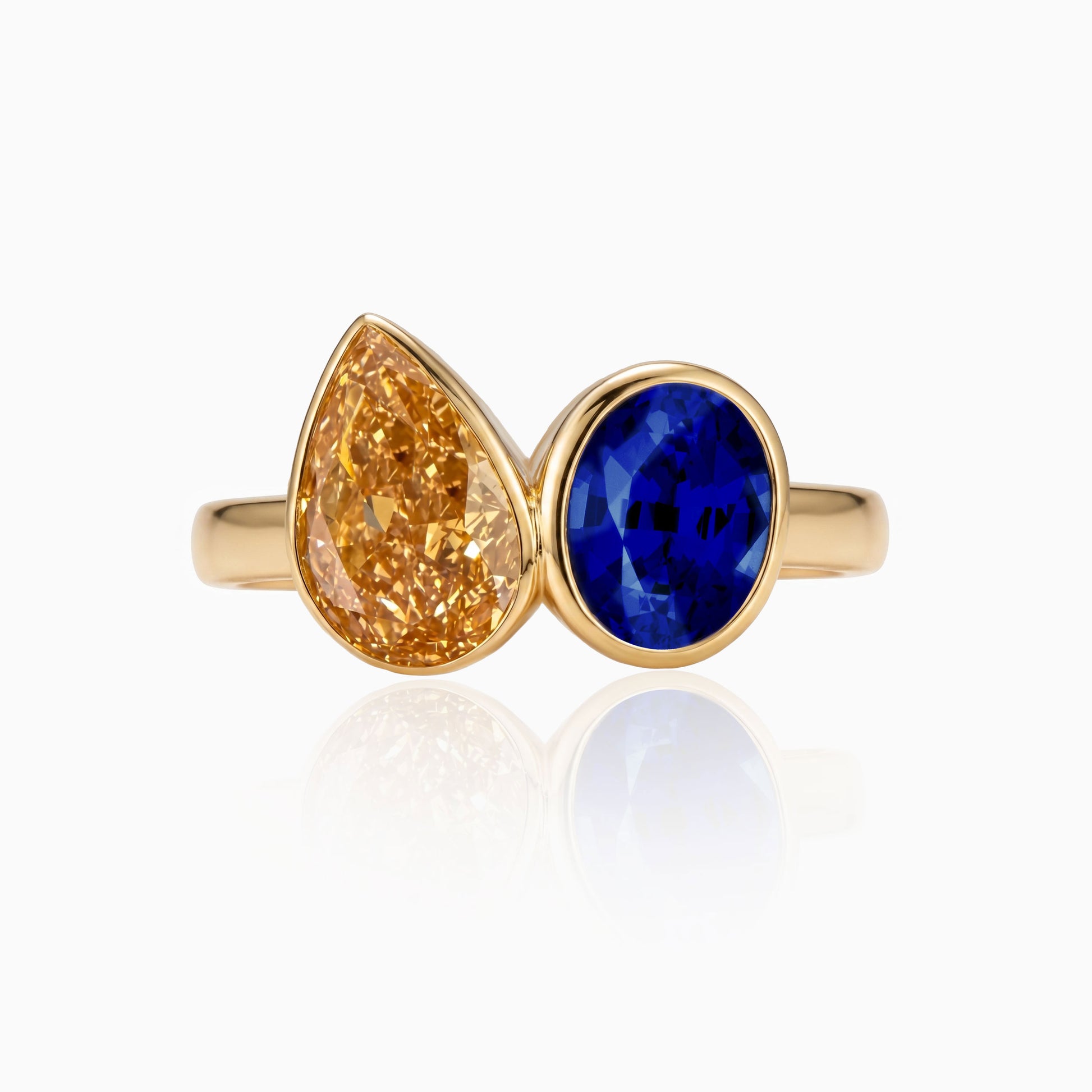 Toi et Moi Diamond & Sapphire Yellow Gold Ring