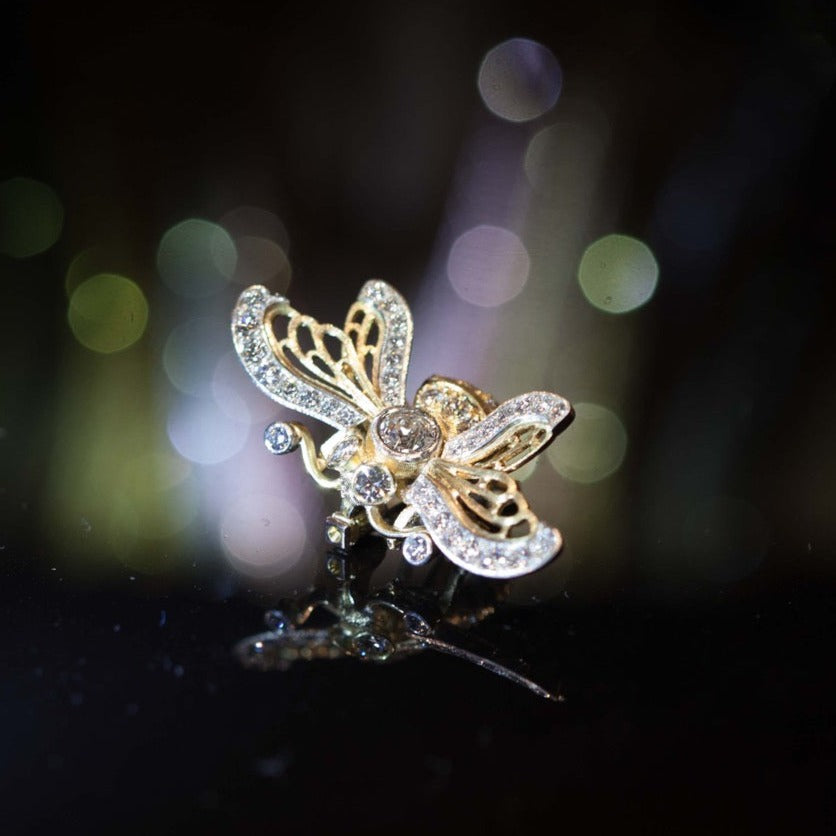 Bumblebee Gold Diamond Brooch