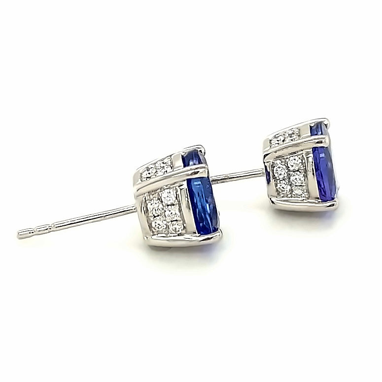 Tanzanite White Gold Stud Earrings