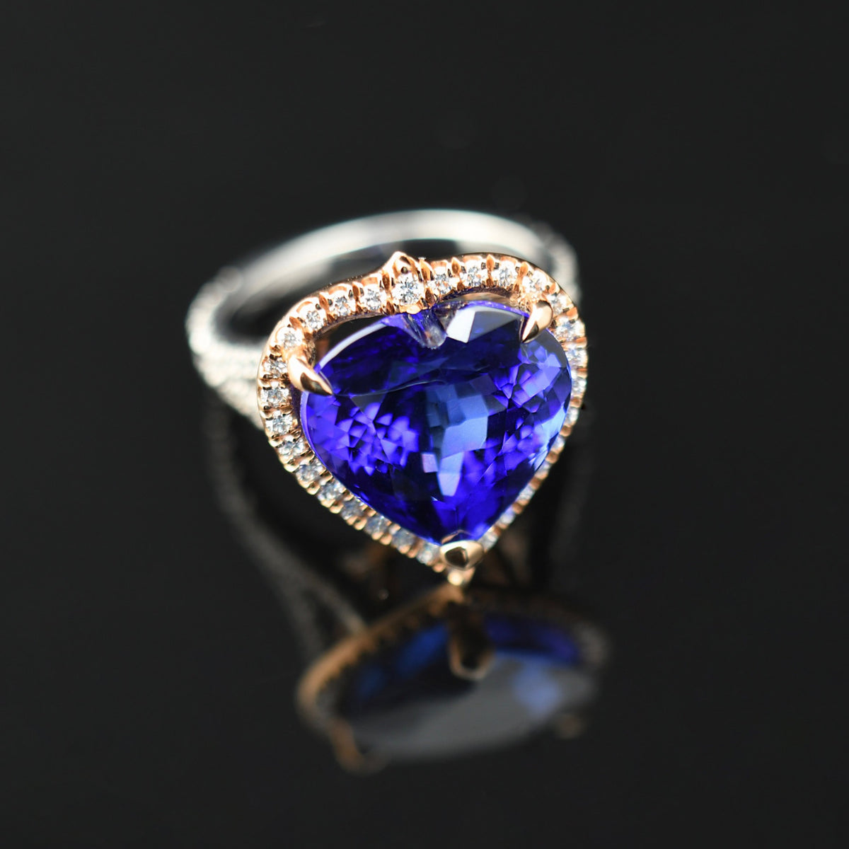 Heart Shape Tanzanite &amp; Diamond Ring